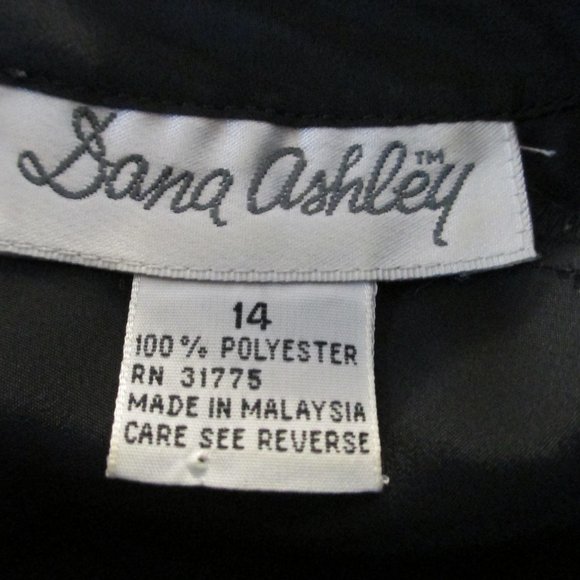 Dana Ashley Black Pleated Front Long Sleeve Blouse Size 14 - Picture 2 of 13